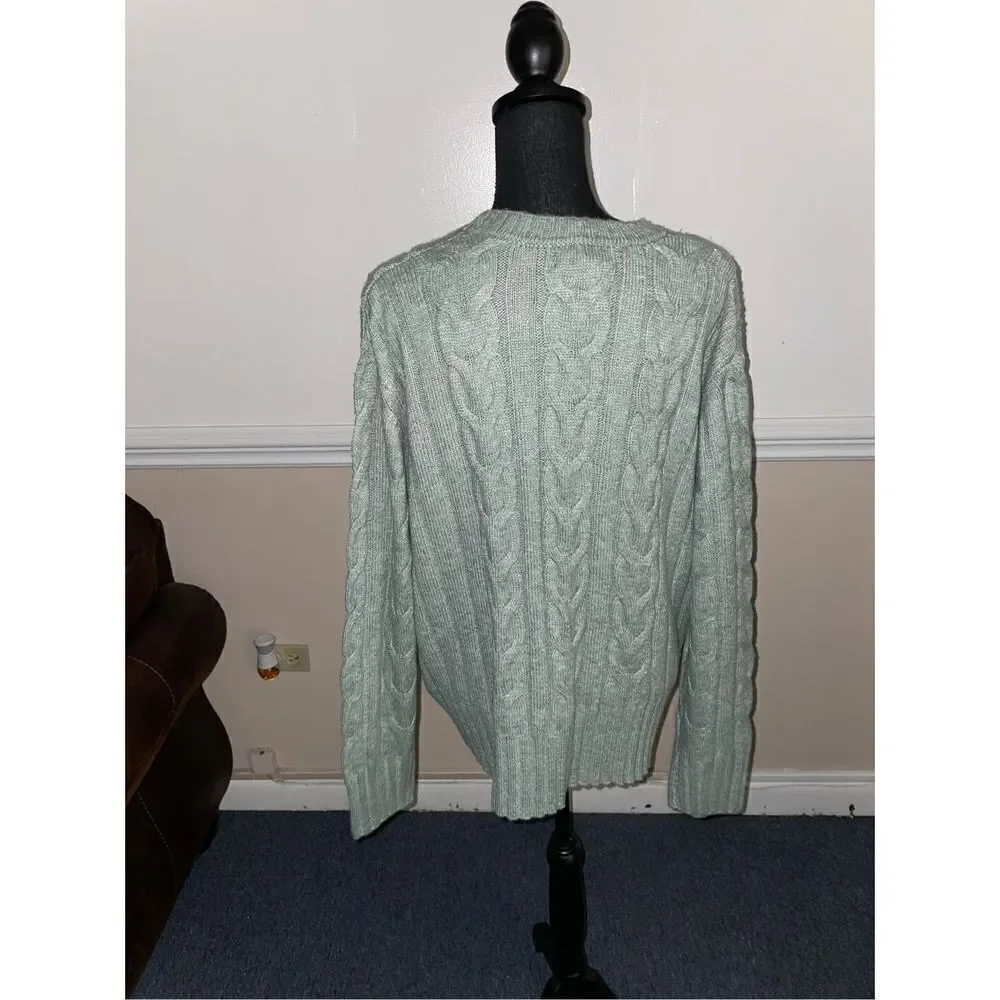 NWT Banana Republic Cable Knit Sweater in Green Milieu